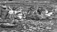 Grupo de comillanos de excursión al nacimiento del Ebro (hacia 1945)